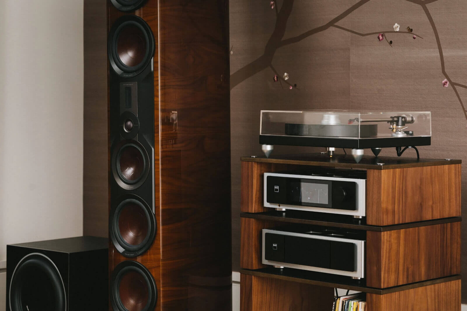 nad-m33-v2_stram.zesilovače hifisafir 08